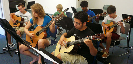 LearnGuitare GROUP LESSONS
